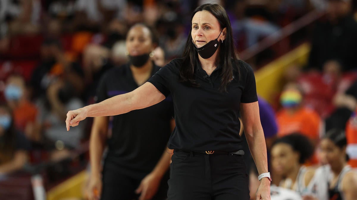 New York Liberty akan mempekerjakan Sandy Brondello sebagai pelatih kepala, menurut laporan