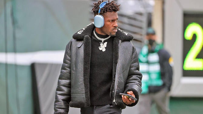 antonio-brown-2-getty.jpg