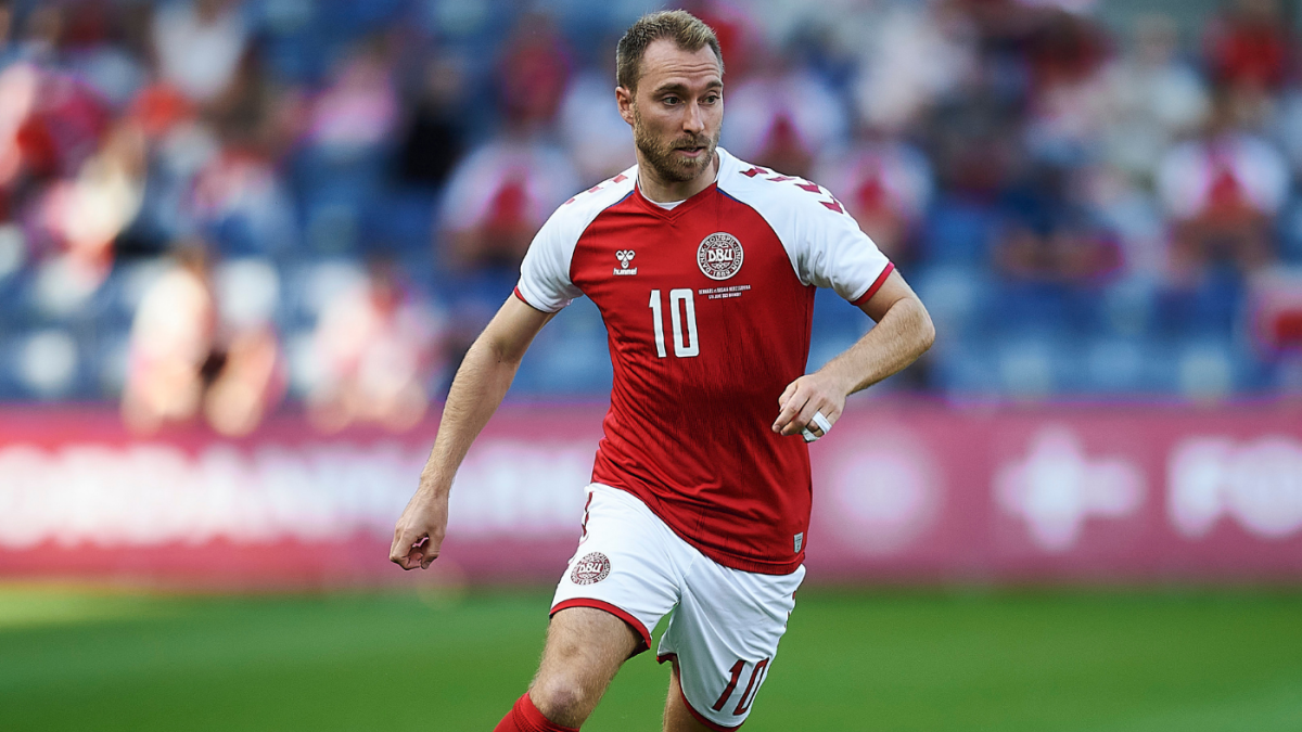 Christian Eriksen berharap bisa bermain untuk Denmark di Piala Dunia 2022 setelah kejatuhan yang menakutkan di Euro