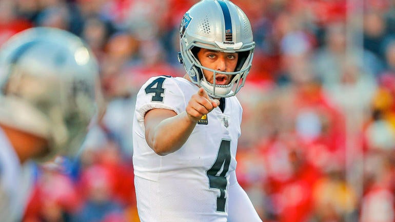 derek-carr-raiders-getty.jpg