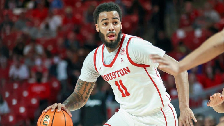 usatsi-17472215-kyler-edwards-houston-guard-1h-2021-1400.jpg