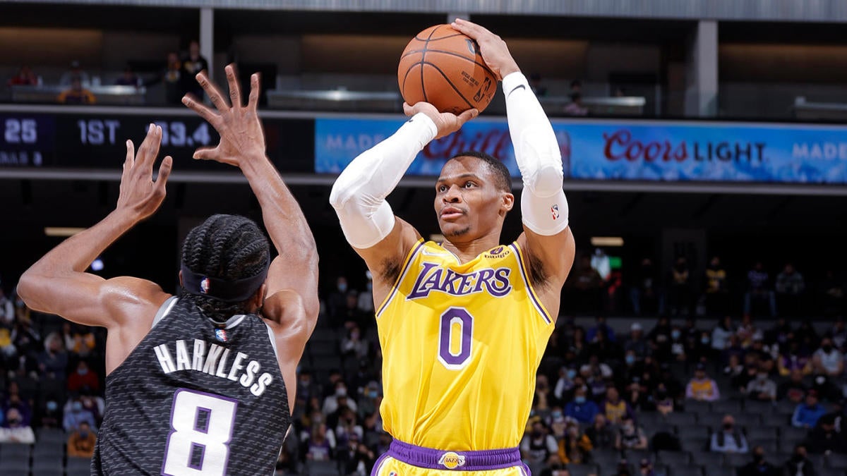 Russell Westbrook dari Lakers membalas setelah Kings memainkan ‘Cold as Ice’ menyusul tembakannya yang gagal