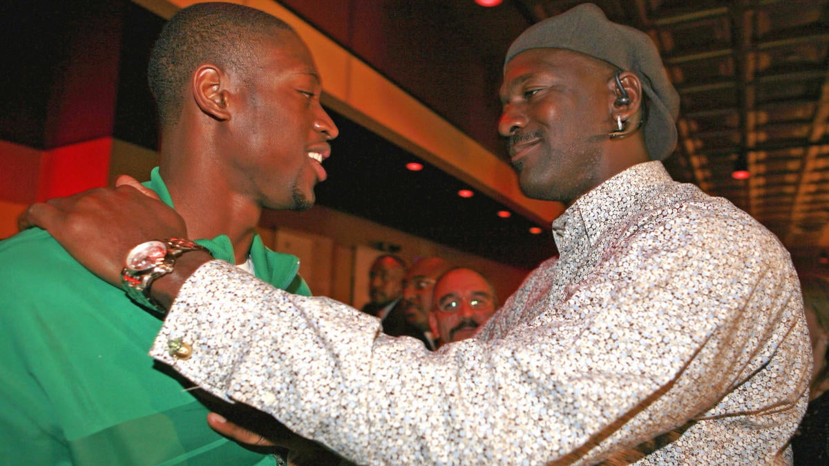 Dwyane Wade mengatakan Michael Jordan akan dilupakan dalam percakapan KAMBING: ‘Sama seperti kita melupakan Kareem’