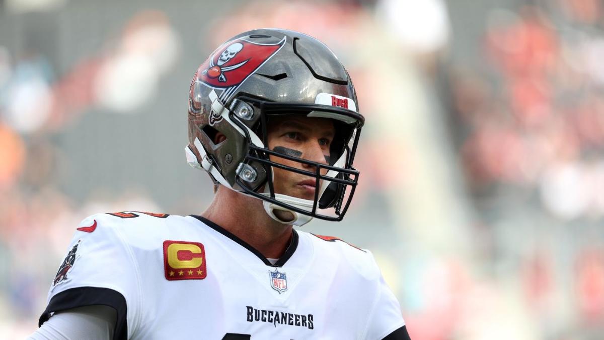 Bucs lose to Bengals, but Tom Brady survives