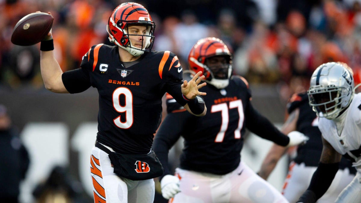 Bengals vs. Raiders score: Cincinnati holds off Las Vegas for first playoff victory in 31 years