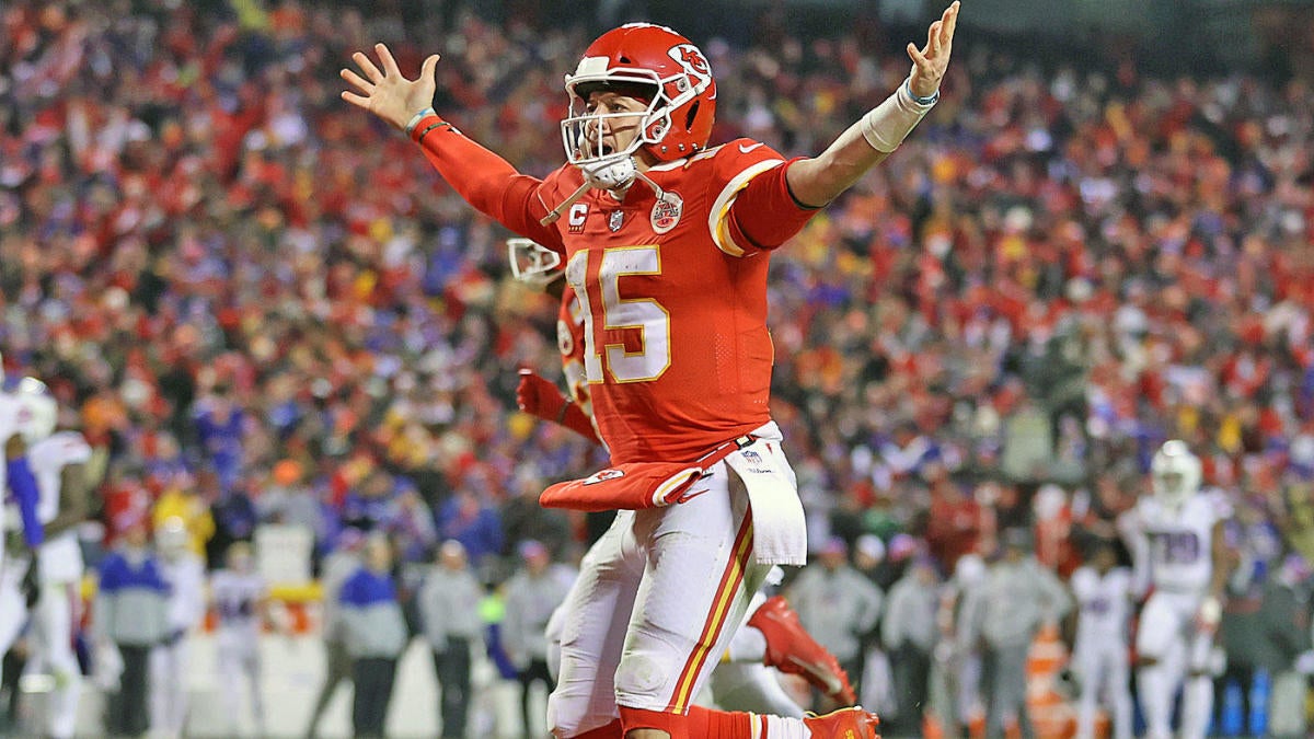 Chiefs' overtime win over Bills in NFL divisional round ranks among the greatest playoff games in NFL history - CBS Sports : Fans watching Sunday night's game witnessed an instant classic  | Tranquility 國際社群