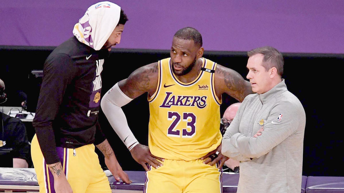 Classificando os verdadeiros culpados dos Lakers pela bagunça atual: LeBron James lidera a lista, cercado Frank Vogel livre de culpa