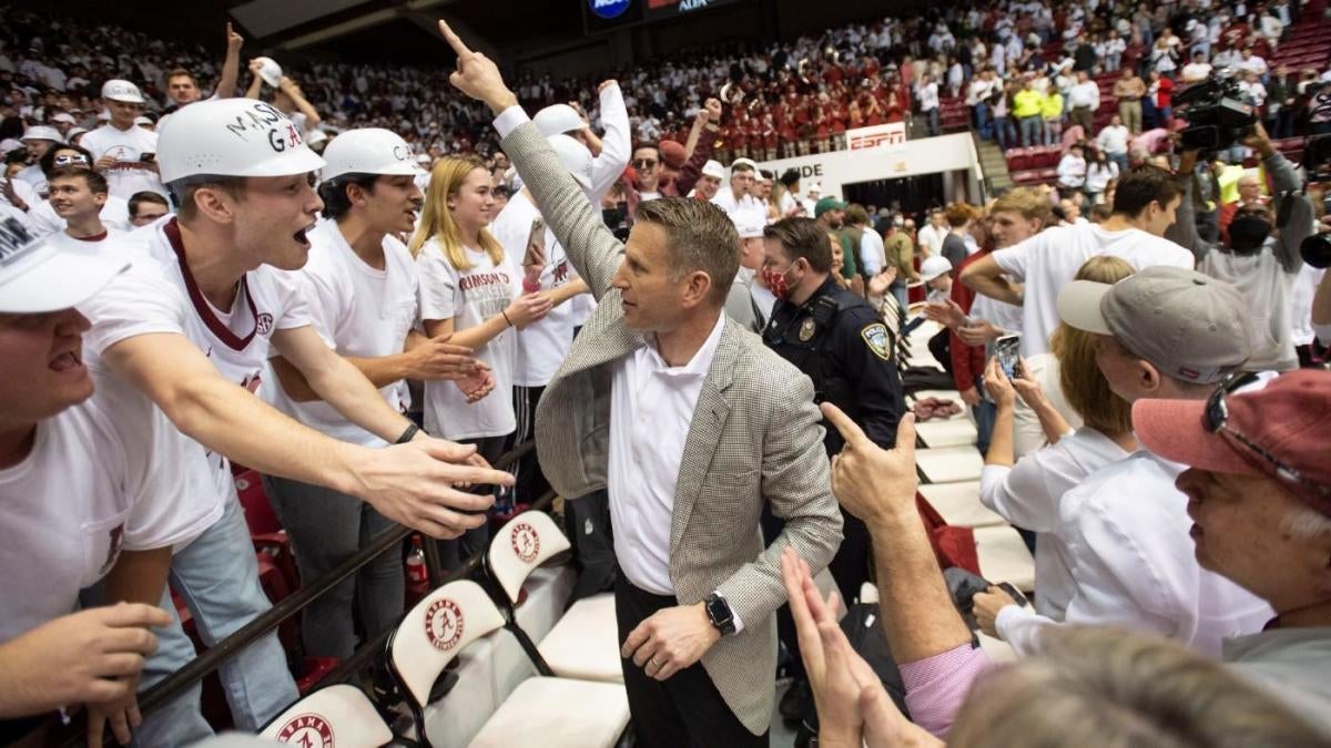 Alabama adalah tim basket perguruan tinggi yang paling misterius, menarik, dan ancaman bagi kelompok Anda Maret