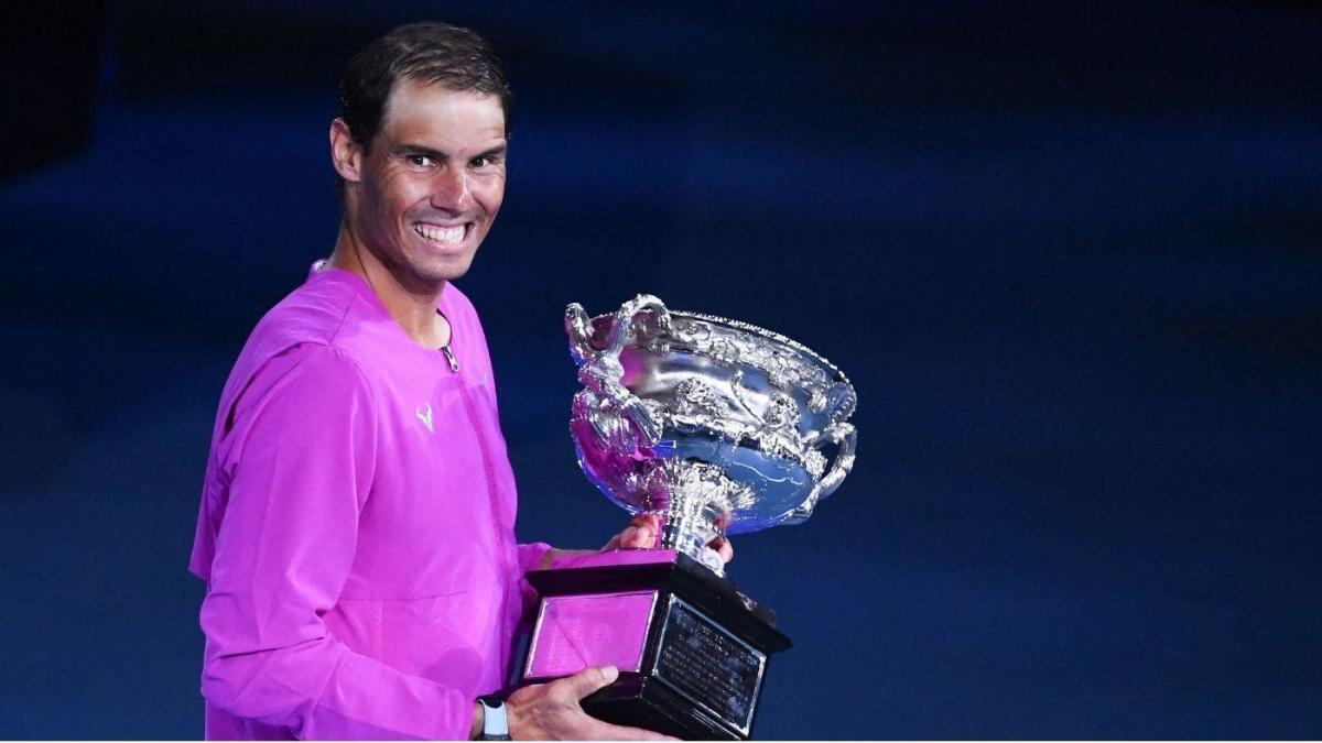 Australian Open 2022 mens final Rafael Nadal wins record-breaking 21st Grand Slam with five-set victory