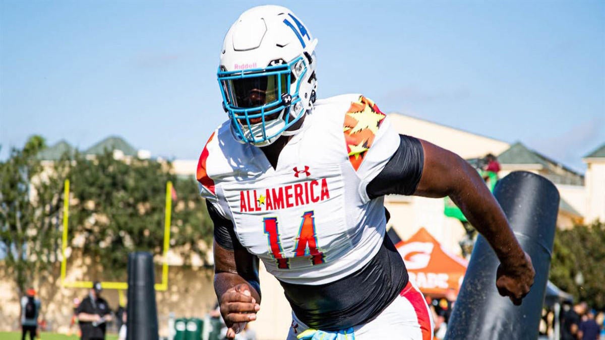 Miami football trending for 2022 5-star DE Shemar Stewart