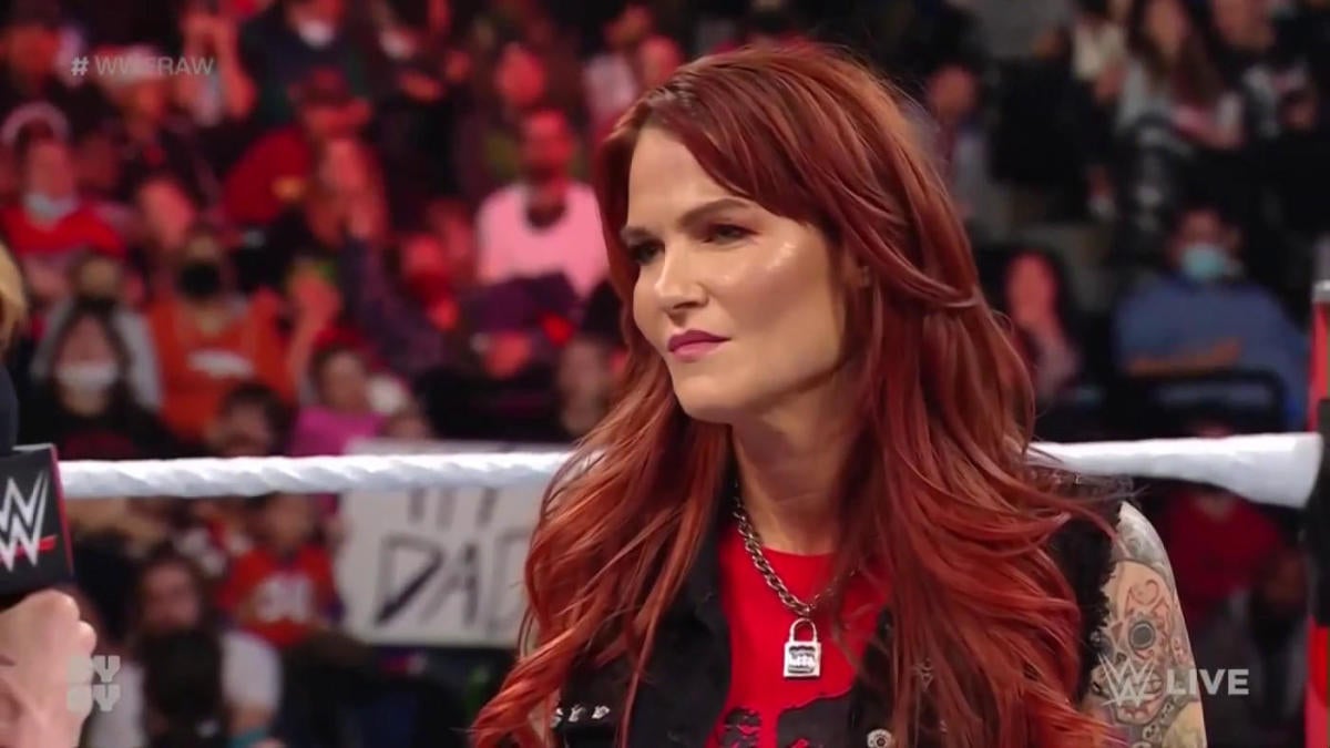 WWE Raw Results, Recap, Grades: Lita Takes Down Becky Lynch As ...