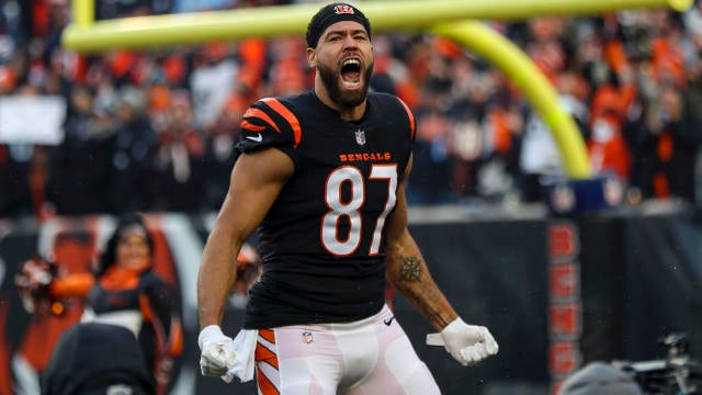 Bengals TE C.J. Uzomah vows to swim in Cincinnati chili if team