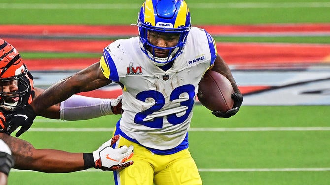 travis-etienne.jpg