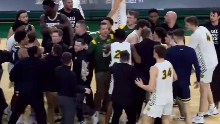 Oral Roberts North Dakota State Basketball Fight