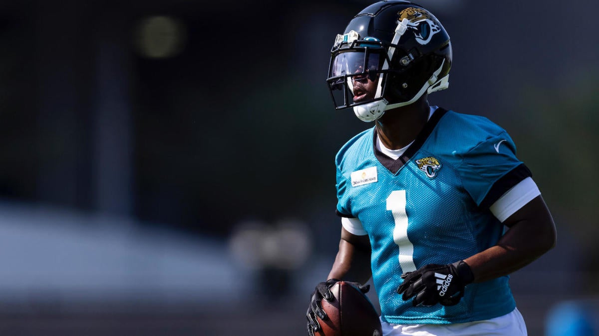 Jags RB Travis Etienne out for season following foot injury - Seattle Sports