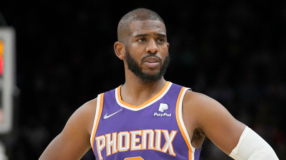 NBA injuries: Chris Paul out 6-8 weeks with thumb fracture; Anthony Davis out four weeks with mid-foot sprain