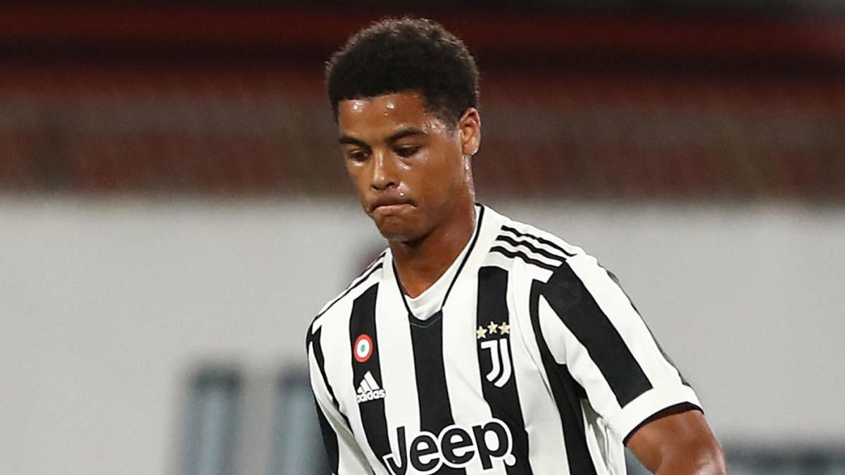 Juventus’ Koni De Winter on being club’s youngest Champions League starter, learning from legends, and more