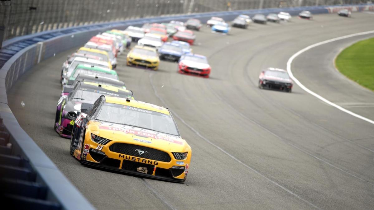 NASCAR Cup Series at Fontana Preview, picks, how to watch, live stream