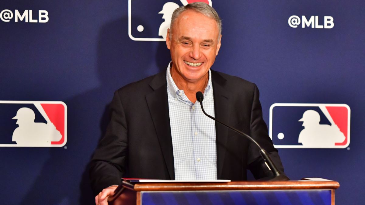 How Rob Manfred's ineffective reign as MLB commissioner led to baseball's 'disastrous outcome'