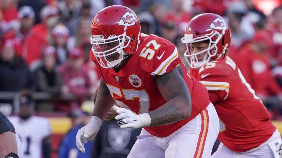 Kansas City Chiefs LT Orlando Brown Jr. reports to camp, will sign  franchise tender - ESPN