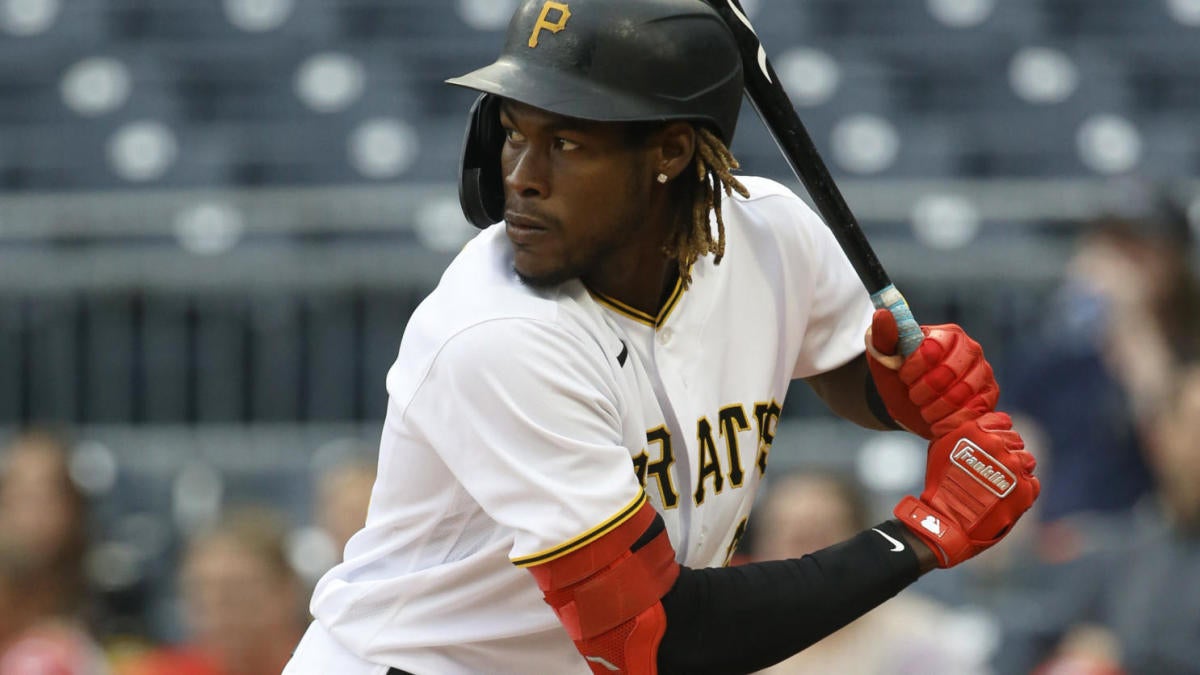 2022 Fantasy Baseball Player Spotlight: MLB Top Prospect Oneil Cruz Has  Power But Struggles to Get On Base