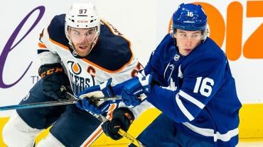 Connor McDavid Mitchell Marner Edmonton Oilers Toronto Maple Leafs