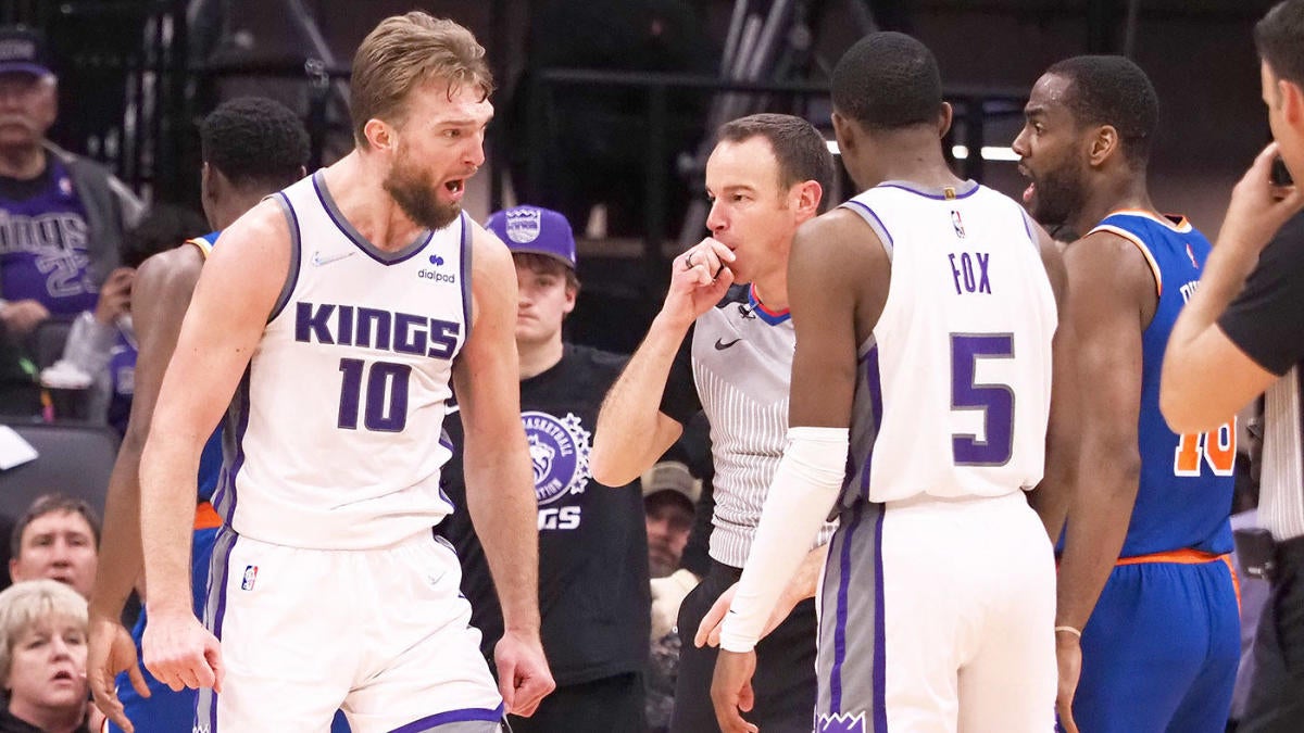 NBA suspends Kings' Domantas Sabonis for making contact with ref