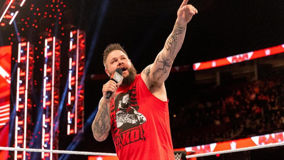WWE Raw results, recap, grades Kevin Owens and Seth Rollins battle to