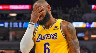 lebron-james-lakers.jpg