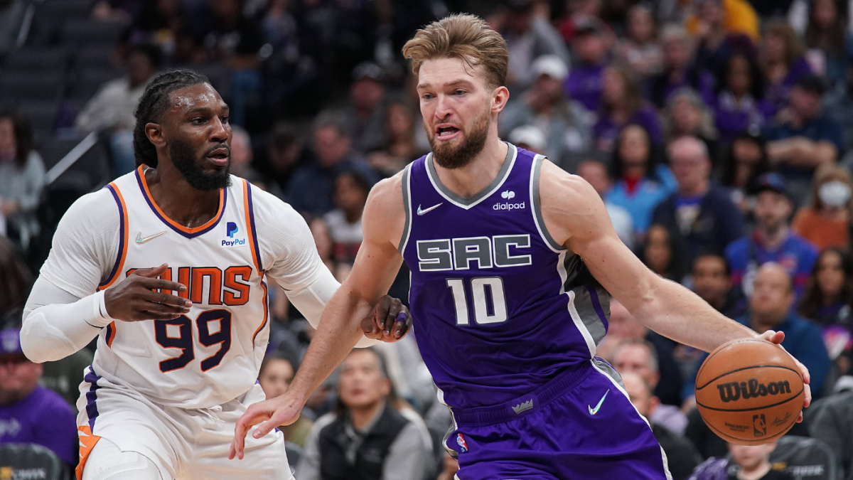 Report: Kings forward Domantas Sabonis out with bruised left knee