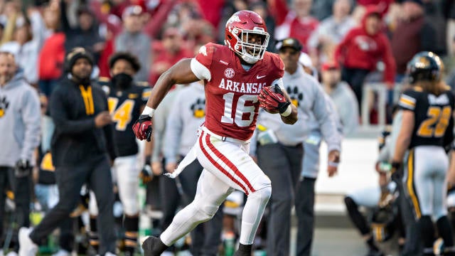 Titans Select Arkansas WR Treylon Burks in the First Round of the