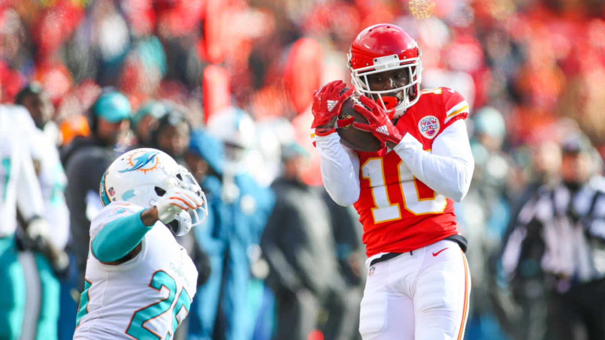 Super Bowl 2023: Tyreek Hill trade to Dolphins impacts odds - The