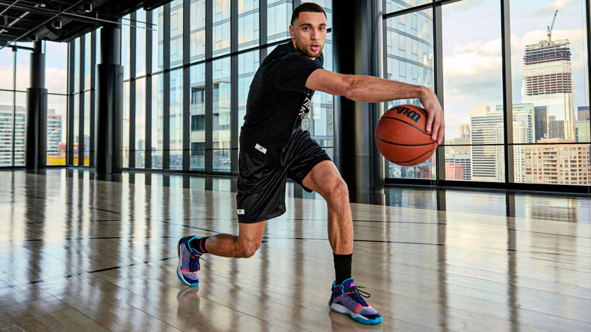 Which basketball shoes Zach LaVine wore