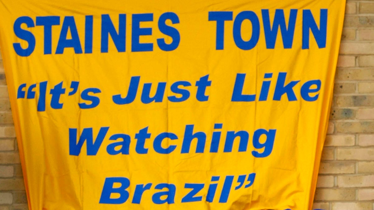 Klub non-liga Inggris Staines Town menangguhkan operasi di tengah klaim perbudakan modern, pelanggaran sanksi