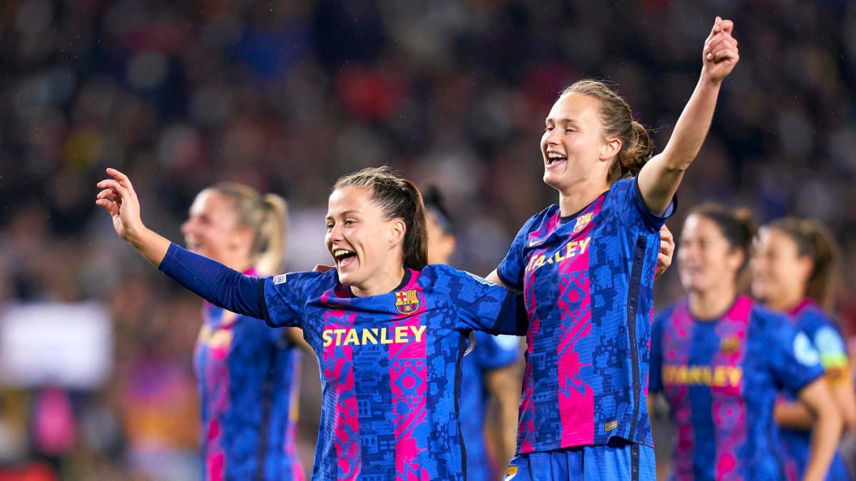 Making history: 91,553 attend Barcelona-Real Madrid women's Champions  League game at Camp Nou - The Boston Globe