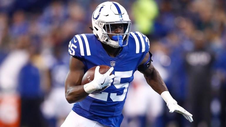 Texans signing Marlon Mack: Former Colts 1,000-yard running back receives fresh start in Houston, per report 2 NFL: Indianapolis Colts at Kansas City Chiefs