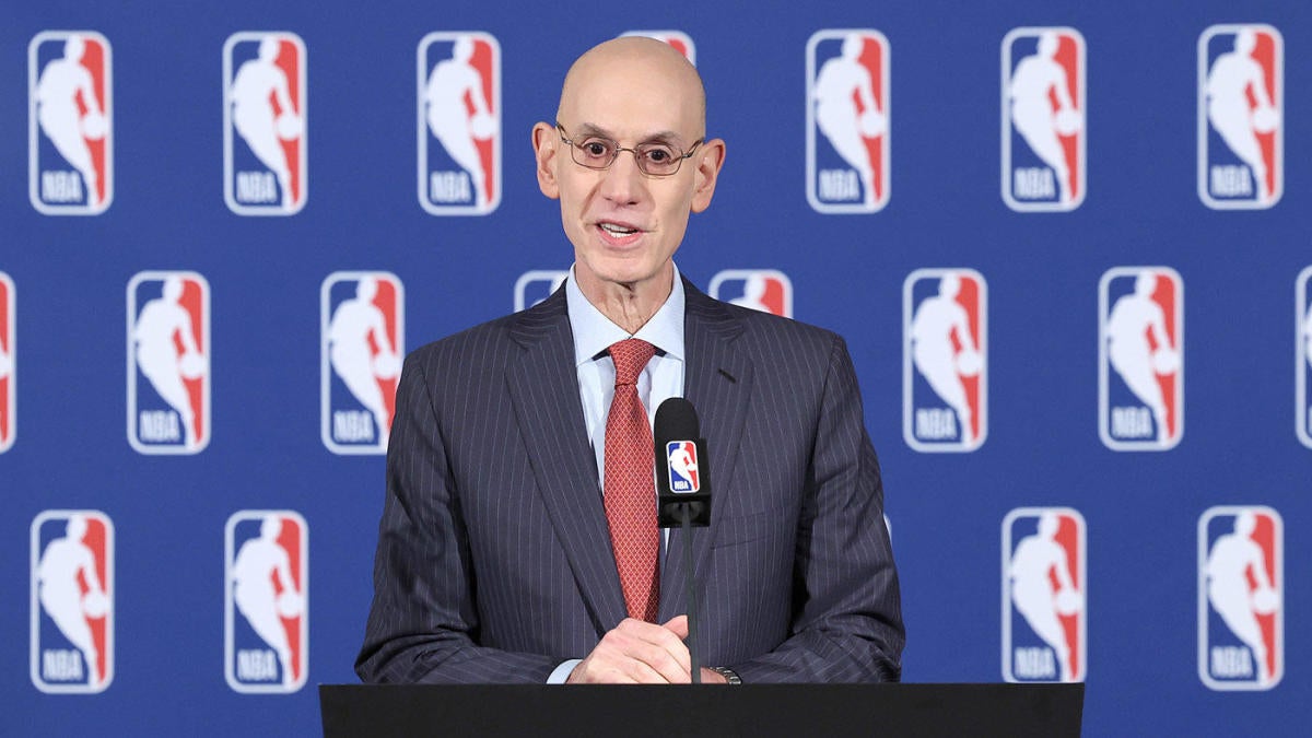 Komisaris NBA Adam Silver mengatakan play-in akan menjadi ‘perlengkapan’, liga ingin menghilangkan pelanggaran take