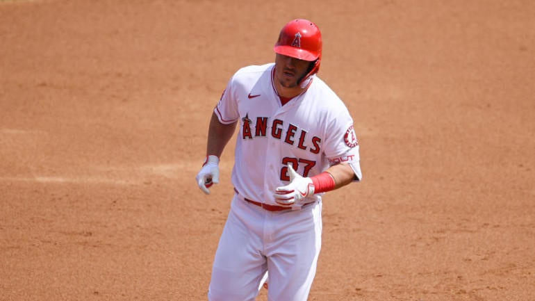 usatsi-14855679-mike-trout-resize.jpg