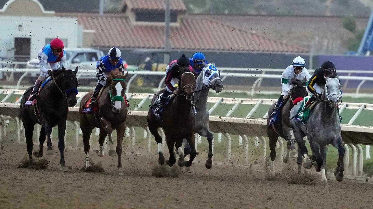 Peluang Santa Anita Derby 2022, prediksi, pilihan, kuda: Pakar yang menguangkan 6 dari 12 balapan menyukai pukulan panjang yang besar