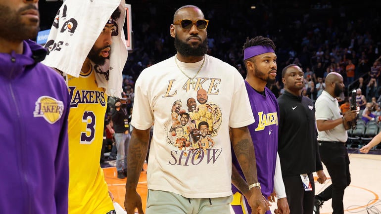 lebron-james-lakers-getty.jpg