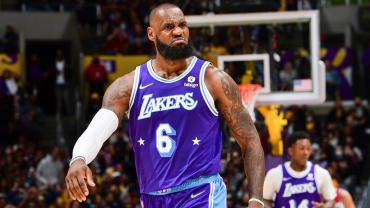 040922-lebronjames.jpg