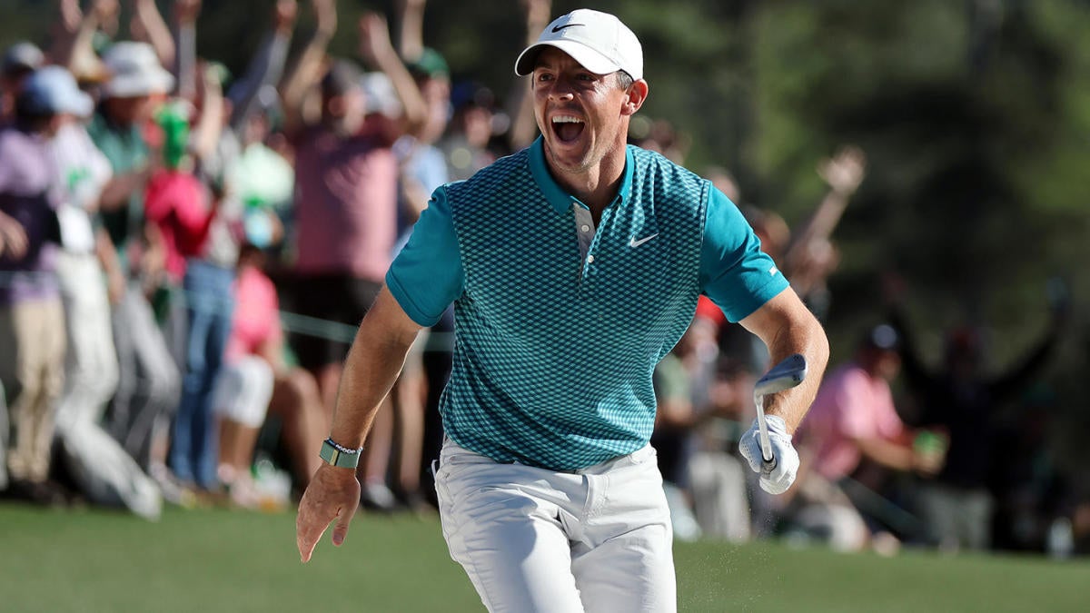 2022 Masters: Rory McIlroy makes green jacket bid with Sunday record low 64  after magical hole out on 18th - CBSSports.com