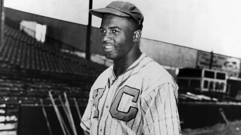 How Jackie Robinson's overlooked season in the Negro Leagues shaped his ...