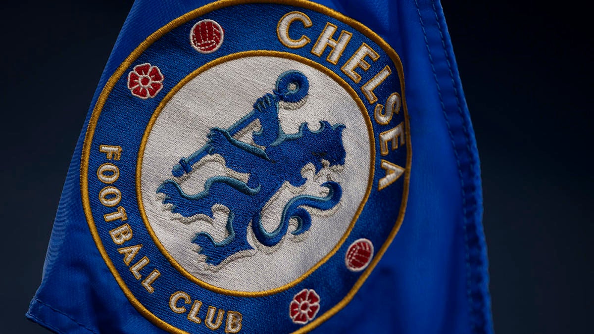 Chelsea sale: Secret meeting, last-minute investors and stadium plans -- what to know ahead of the deadline