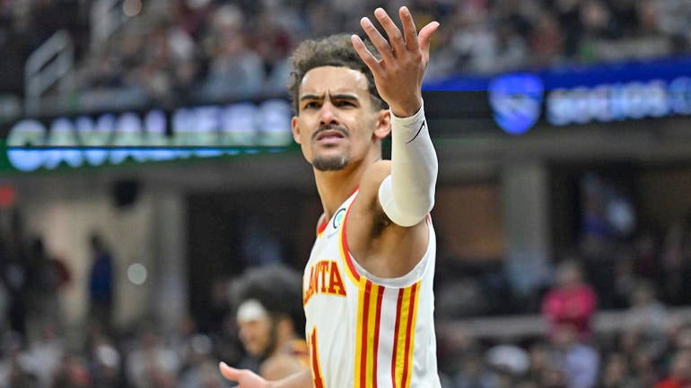 trae-young-hawks-3-usatsi.jpg