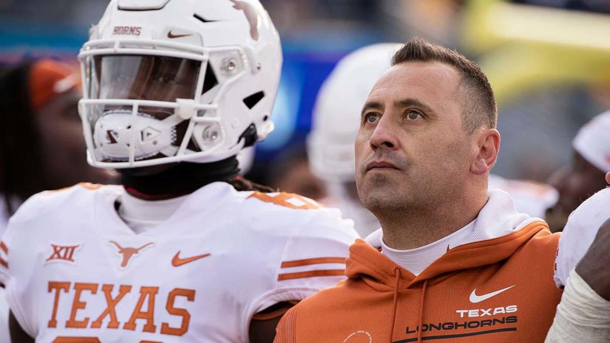 Vince Young returns to Longhorns as a special assistant for athletics