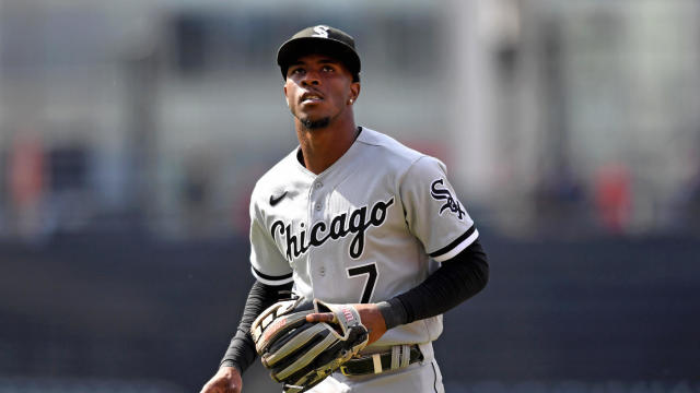 Tim Anderson, with shoulder still on mend, spends birthday
