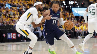 mike-conley-jalen-brunson-jazz-mavs-usatsi.jpg
