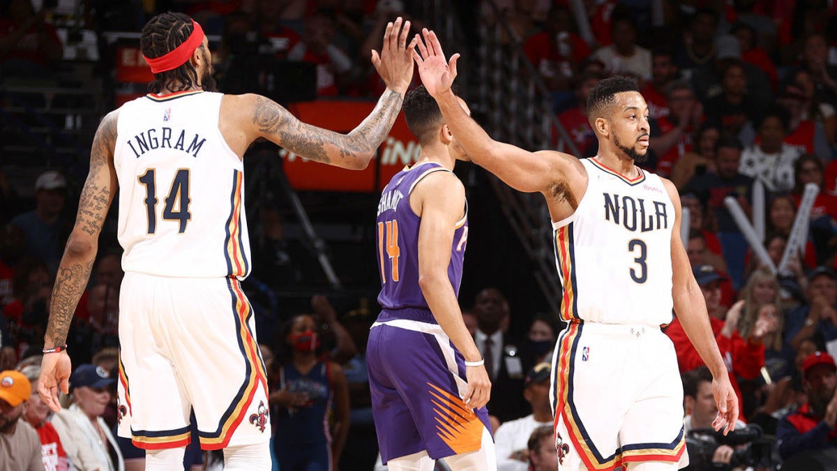 Pelicans vs. Suns score: New Orleans uses big second half to sink Phoenix in Game 4 even up series – CBS Sports