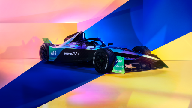 Formula E Unveils Gen3 Race Car The World S First Net Zero Carbon Race Vehicle Cbssports Com